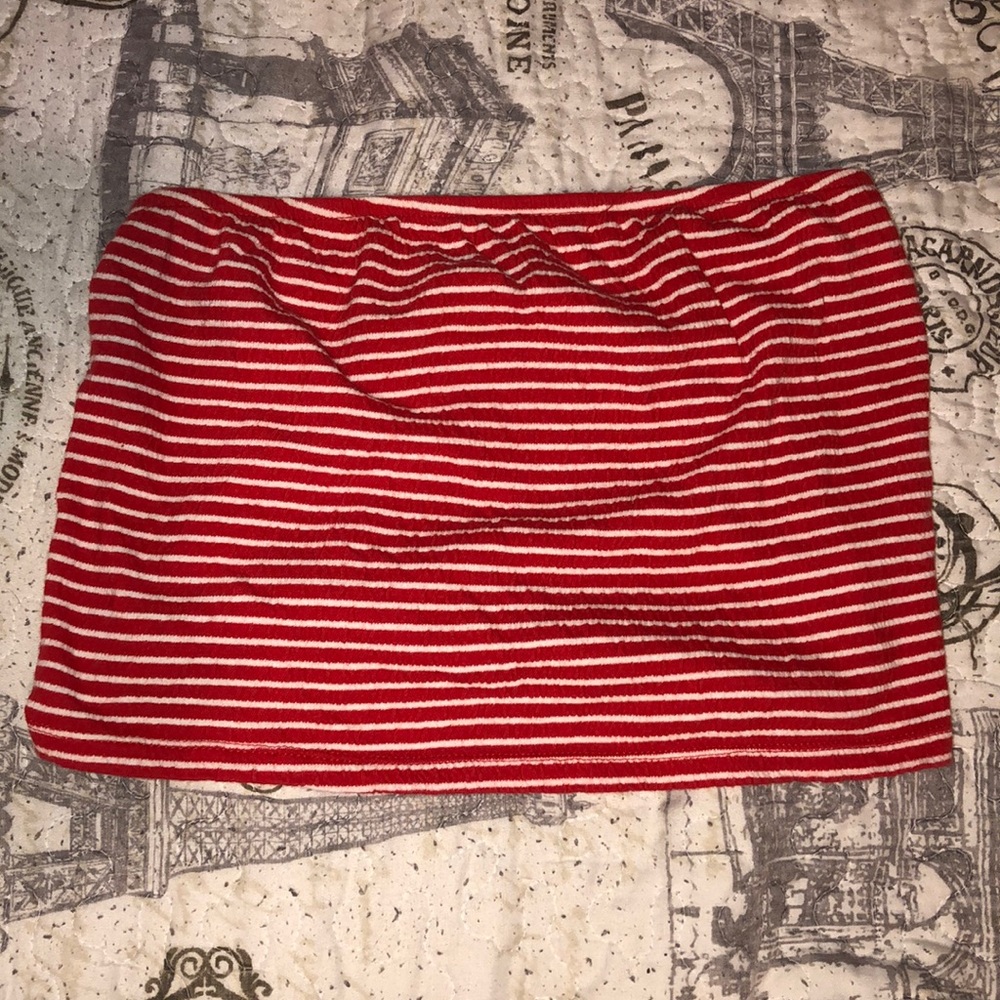 American Eagle Crop Top